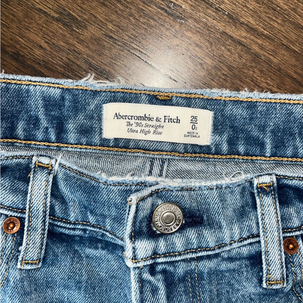 Abercrombie jeans